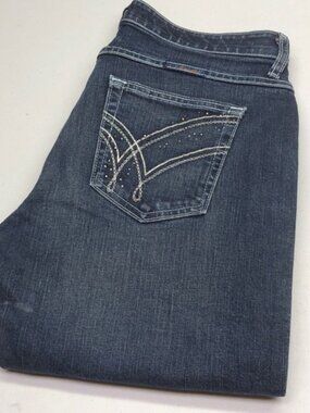 WRANGLER Q-BABY BOOTCUT JEANS 10/30x32 ⭐️